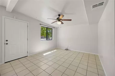 Living - 2115 Davis Ave, Kingman, AZ 86401 photo 4 of 6