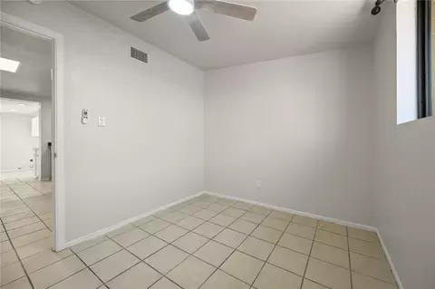 Bedroom - 2115 Davis Ave, Kingman, AZ 86401 photo 4 of 12