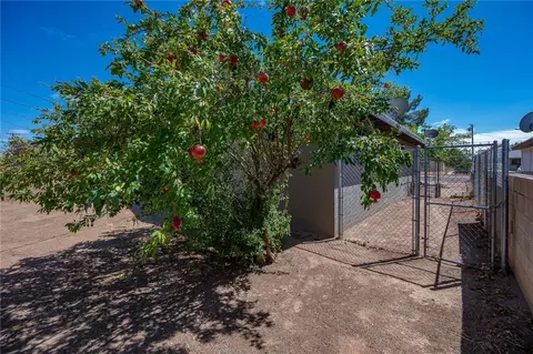 Exterior - 2115 Davis Ave, Kingman, AZ 86401 photo 10 of 17