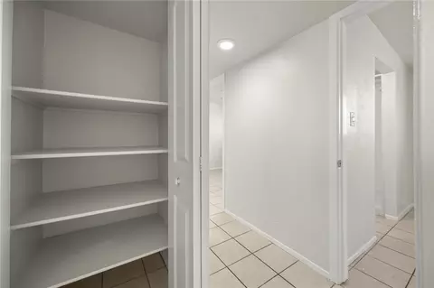 Entry Way - 2115 Davis Ave, Kingman, AZ 86401 photo 2 of 2
