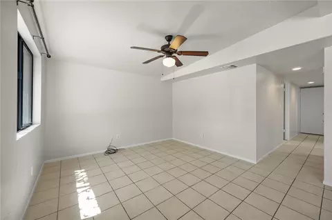Living - 2115 Davis Ave, Kingman, AZ 86401 photo 5 of 6