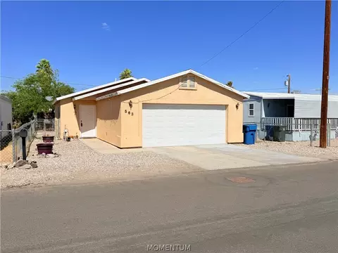 563 Coral Reef Dr, Bullhead City, AZ 86442