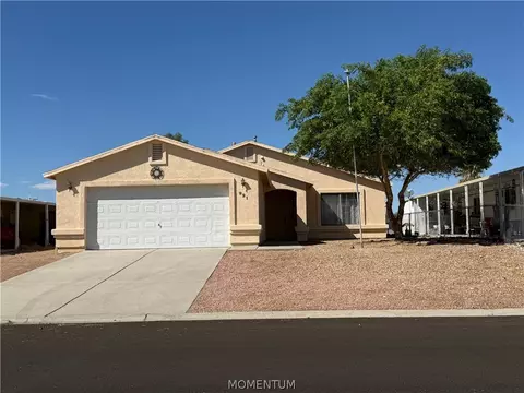 921 Holly St, Bullhead City, AZ 86442