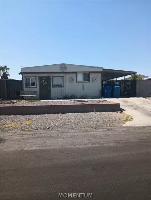 886 Glen Dr, Bullhead City, AZ 86442