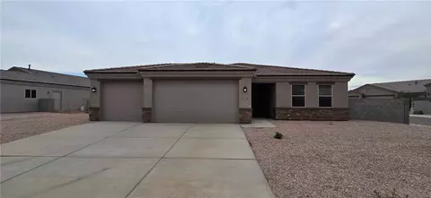4793 N Powell Ave, Kingman, AZ 86409