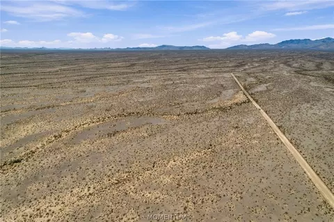 0000 W S Custer Rd, Yucca, AZ 86438 photo 4