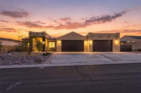 3061 Fort Mojave Dr, Bullhead City, AZ 86429