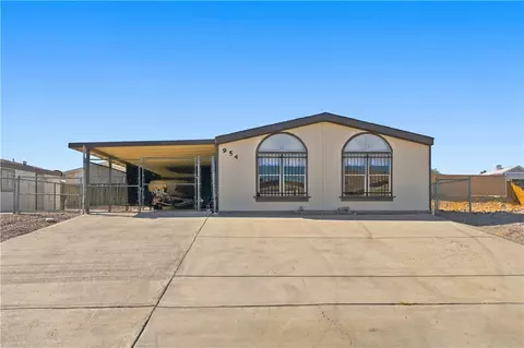 954 Stahlman Dr, Bullhead City, AZ 86442
