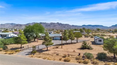3340 N Hope Rd, Golden Valley, AZ 86413