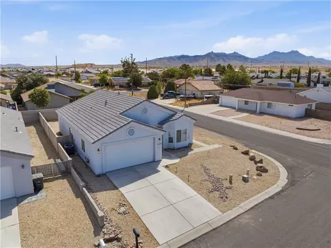 View/Area - 3352 N Apache St, Kingman, AZ 86401 photo 4 of 7