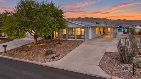 575 Stahlman Dr, Bullhead City, AZ 86442