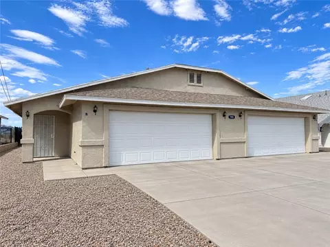 Exterior - 955 E Beverly Ave, Kingman, AZ 86409 photo 2 of 2