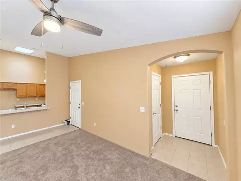 Entry Way - 955 E Beverly Ave, Kingman, AZ 86409 photo 1 of 2