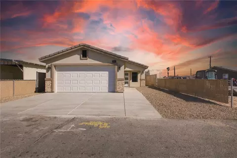 2116 Del Rey Dr, Bullhead City, AZ 86442