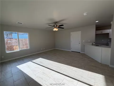Living - 3120 E Devlin Ave, Kingman, AZ 86409 photo 3 of 4