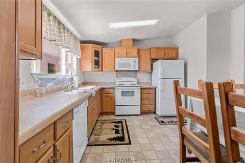 300 E Tusayan Dr, Meadview, AZ 86444 photo 10