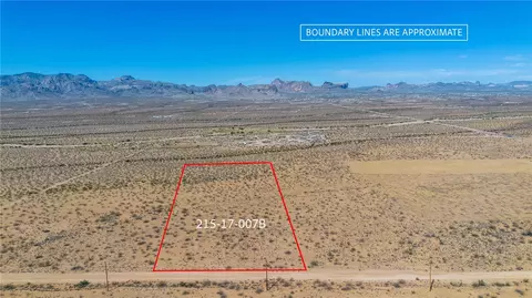 2677 S Tombstone Trl, Golden Valley, AZ 86413