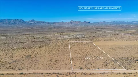215-17 S 007a S Tombstone Trl, Golden Valley, AZ 86413