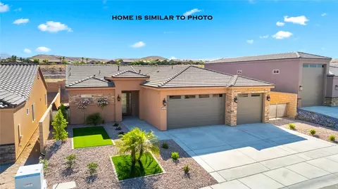 2651 Paris Ln, Bullhead City, AZ 86429