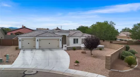 Exterior - 3780 Katie Lane Loop, Kingman, AZ 86401 photo 2 of 9