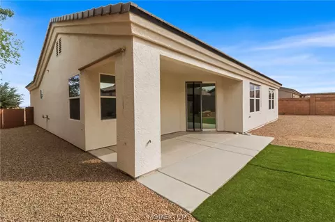 Exterior - 3780 Katie Lane Loop, Kingman, AZ 86401 photo 8 of 9