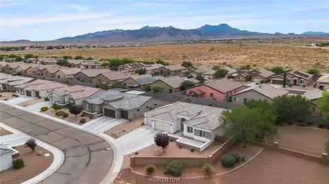 View/Area - 3780 Katie Lane Loop, Kingman, AZ 86401 photo 2 of 9