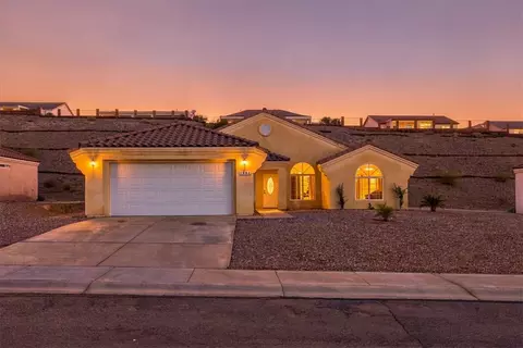 1586 Ilona Dr, Bullhead City, AZ 86442