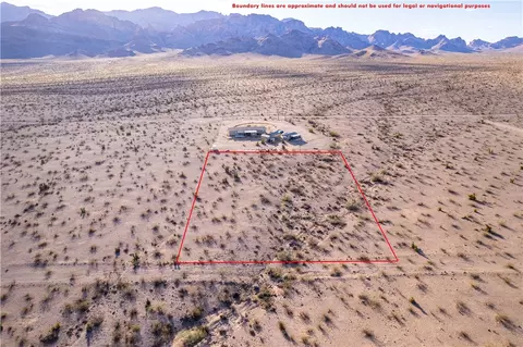4289 S Peridot Rd, Golden Valley, AZ 86413