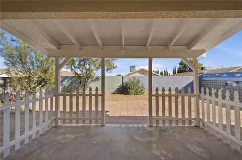 Exterior - 2819 Simms Ave, Kingman, AZ 86401 photo 3 of 5