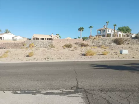 3311 Park Ridge Ave, Bullhead City, AZ 86429