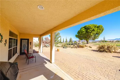 Exterior - 7683 E Oxbow Dr, Kingman, AZ 86401 photo 6 of 17