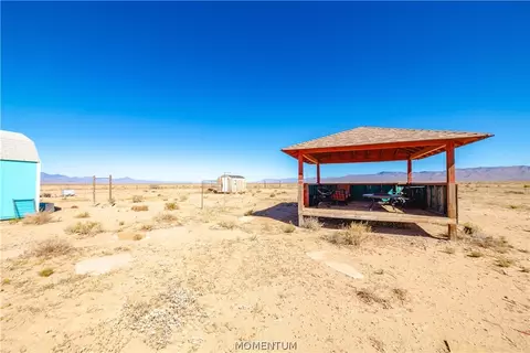 Exterior - 6811 Yeargin Dr, Kingman, AZ 86401 photo 5 of 9