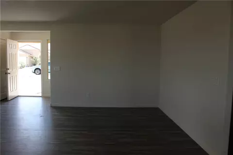 Living - 3453 E Ames Ave, Kingman, AZ 86409 photo 4 of 4