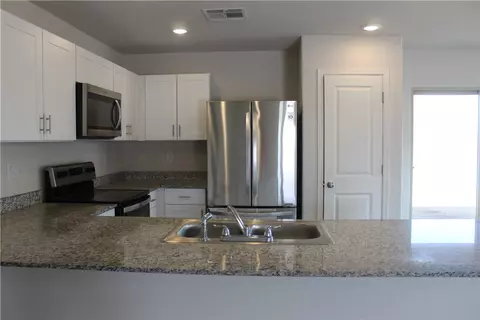 Kitchen - 3453 E Ames Ave, Kingman, AZ 86409 photo 5 of 5