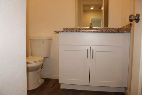 Bath - 3453 E Ames Ave, Kingman, AZ 86409 photo 1 of 5