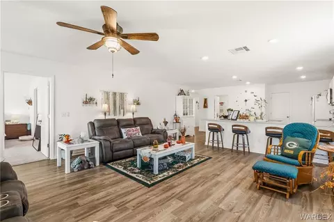 Living - 3579 Angelina Dr, Kingman, AZ 86401 photo 1 of 1