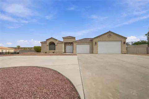 2885 Grandhill Rd, Bullhead City, AZ 86442