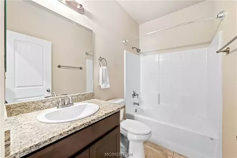 Bath - 4797 E Lazy River Rd, Kingman, AZ 86401 photo 3 of 3