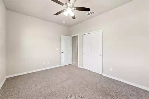 Bedroom - 4797 E Lazy River Rd, Kingman, AZ 86401 photo 6 of 10