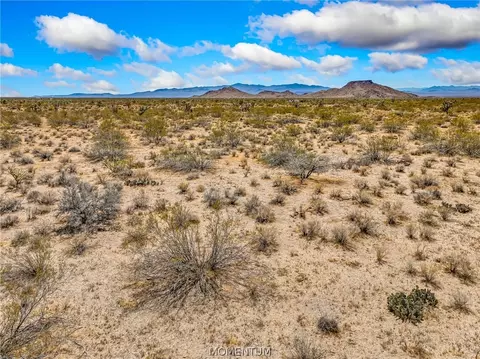 244-09 E 422 E Gate Dr, Yucca, AZ 86438 photo 6