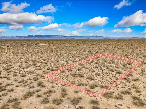 244-09 E 422 E Gate Dr, Yucca, AZ 86438 photo 2