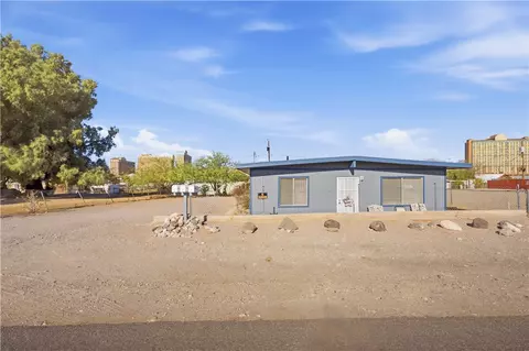 351 Moser Ave, Bullhead City, AZ 86429