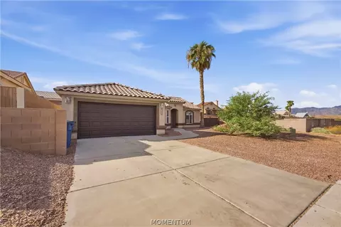 1566 Kalil Dr, Bullhead City, AZ 86442