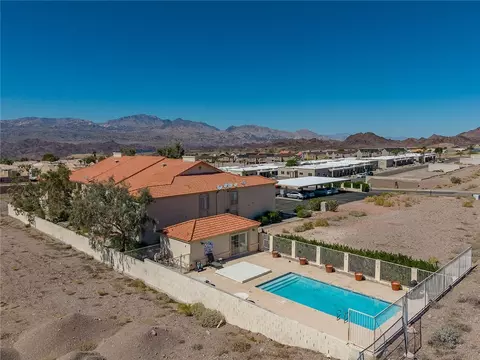 3408 Sunriver Rd #207, Bullhead City, AZ 86429