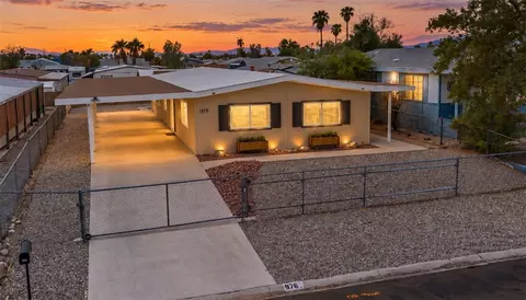 976 Roadrunner Dr, Bullhead City, AZ 86442
