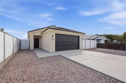 Exterior - 3158 E Suffock Ave, Kingman, AZ 86409 photo 5 of 8