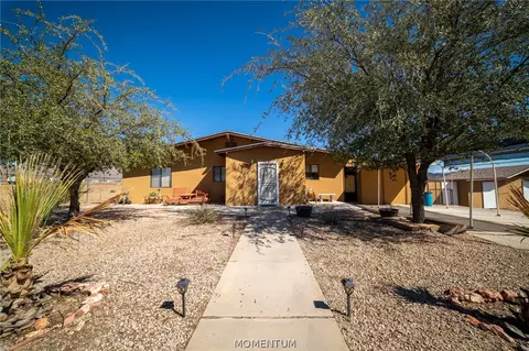 192 S Hope Rd, Golden Valley, AZ 86413