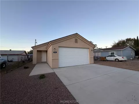 3761 E Neal Ave, Kingman, AZ 86409