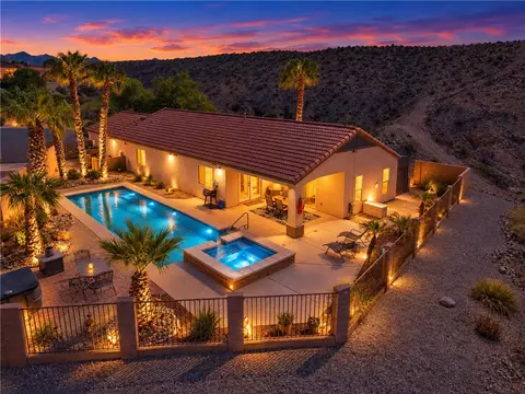 2401 Topanga Dr, Bullhead City, AZ 86442
