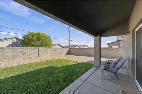 Exterior - 1729 Pasadena Ave, Kingman, AZ 86401 photo 7 of 8